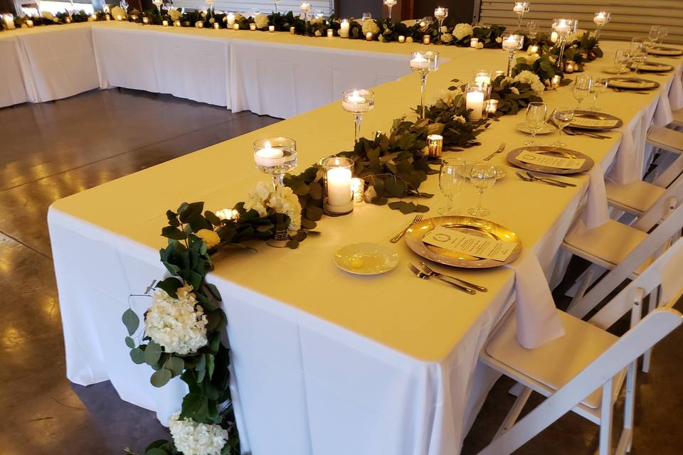 Table garland