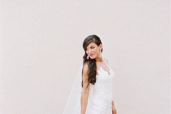 Bride: @kimstockwellphoto