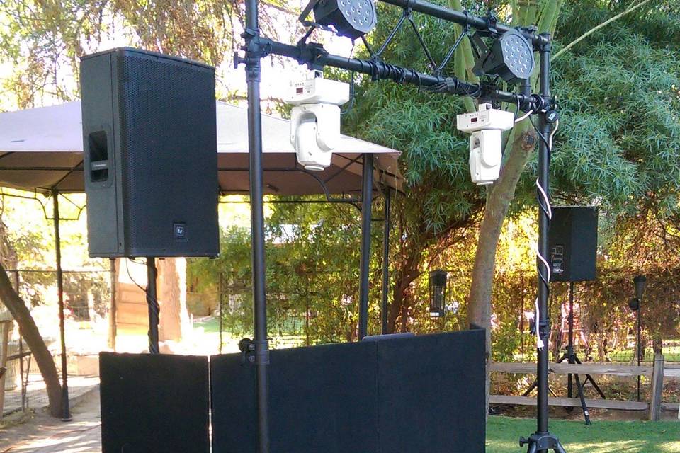 Muchacho Mike - DJ Entertainment