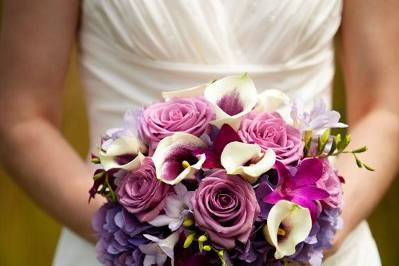 Bridal Bouquet With Piccasso Callas