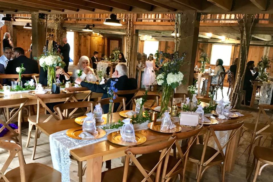 Barn Wedding Table Scape