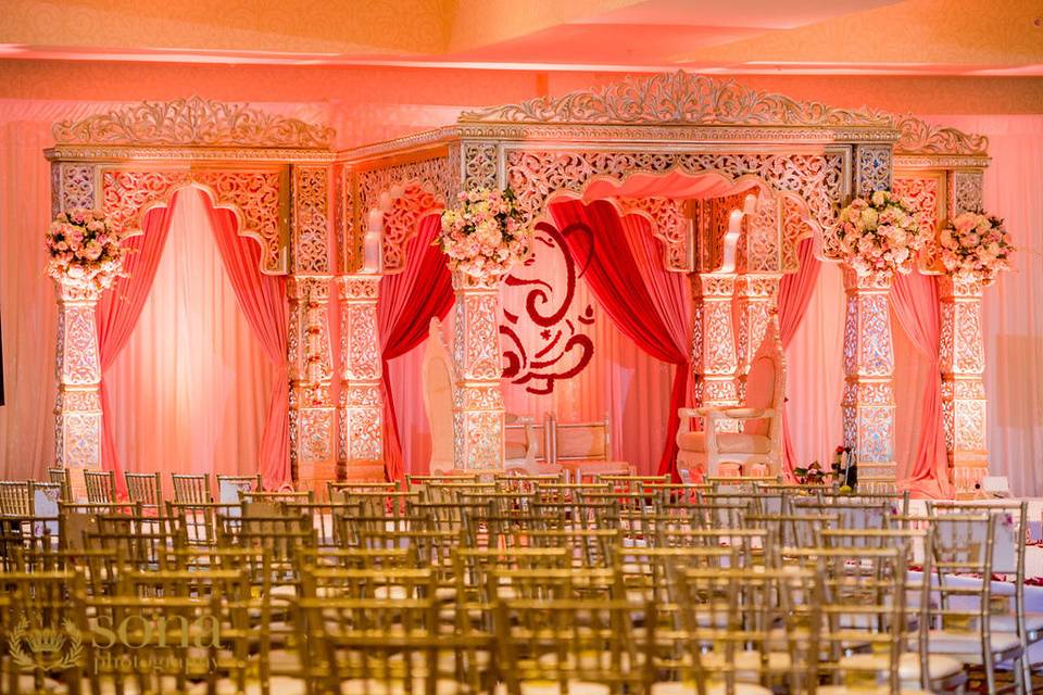 Ceremony & mandap set up in our grand ballroomphoto credit: sona photography
