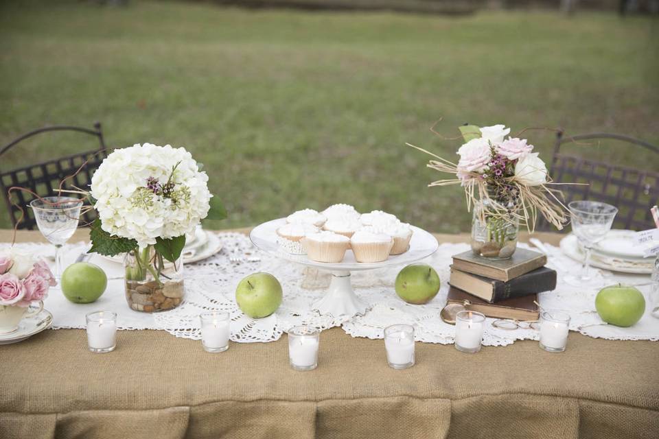 Sweetheart table with centerpiece