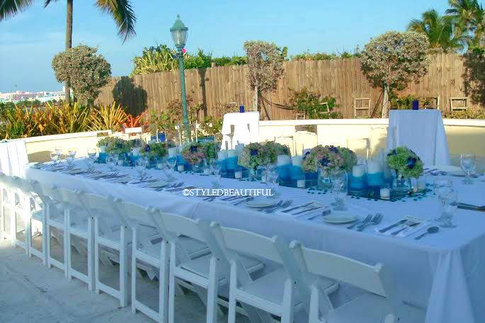 Cool and beachy reception
