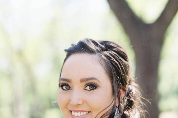 A smiling bride