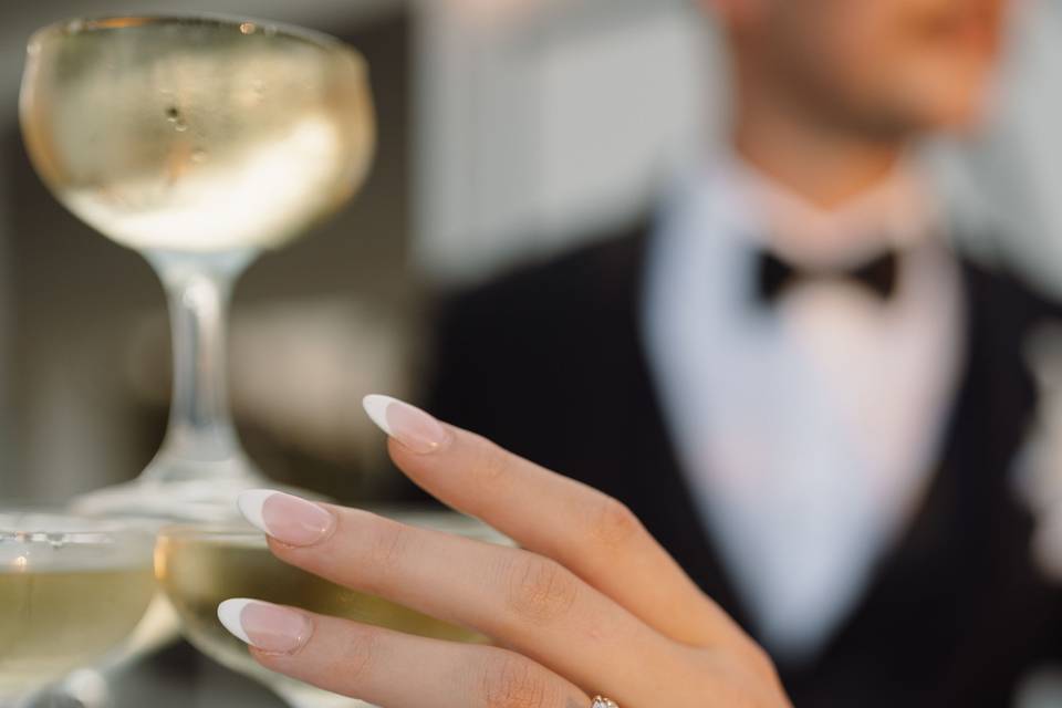 Champagne Tower Details