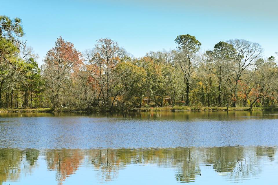 10 acre lake