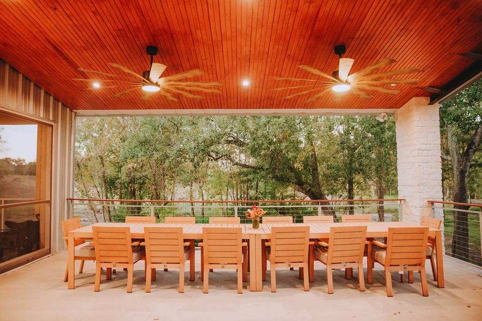 Back Porch Outdoor Dining