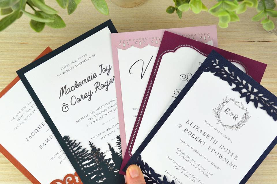 Violette pocket invitation