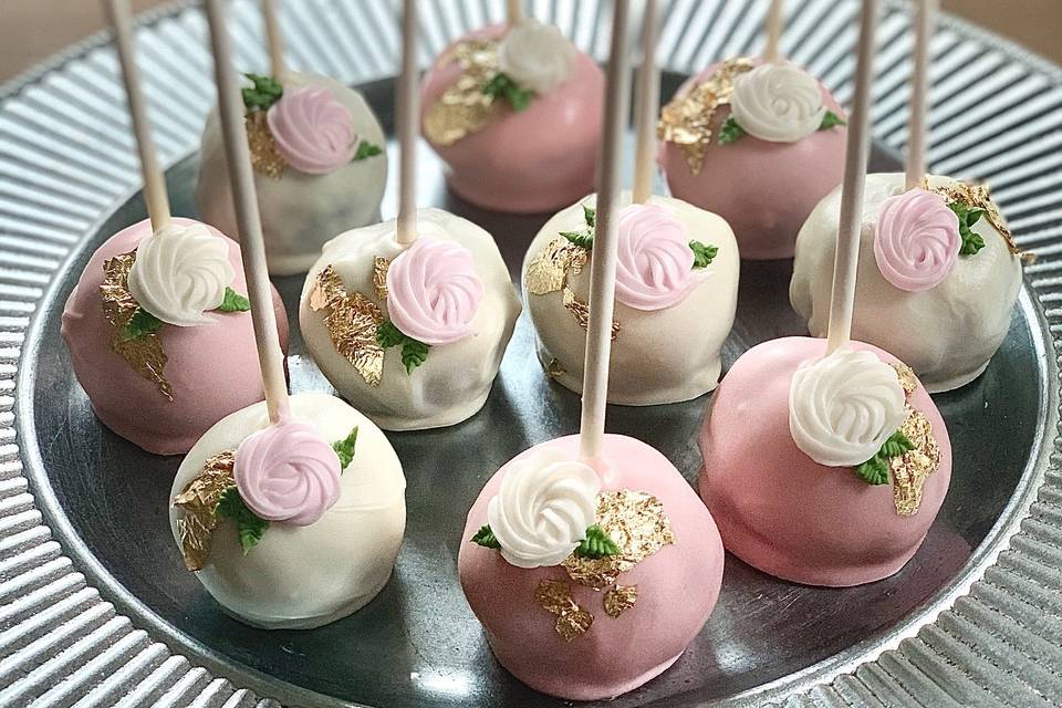 Rosette Cake Pops