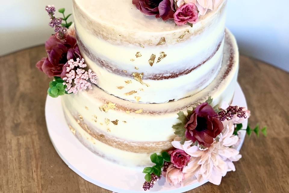 Naked cake faux flowers