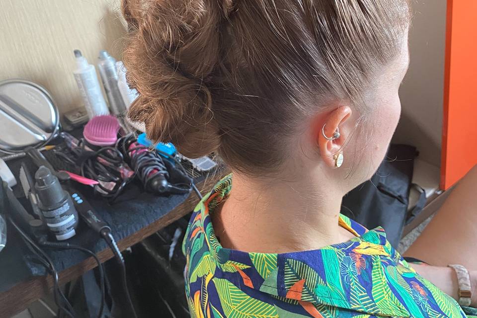 Textured Ponytail