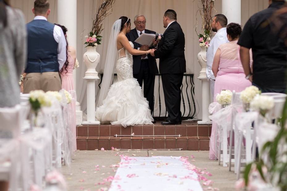 Wedding Officiant Jon Turino