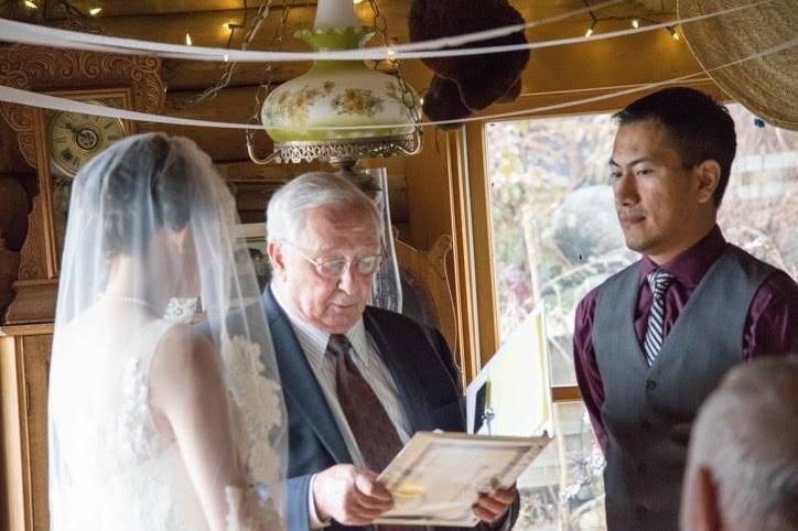 Wedding Officiant Jon Turino