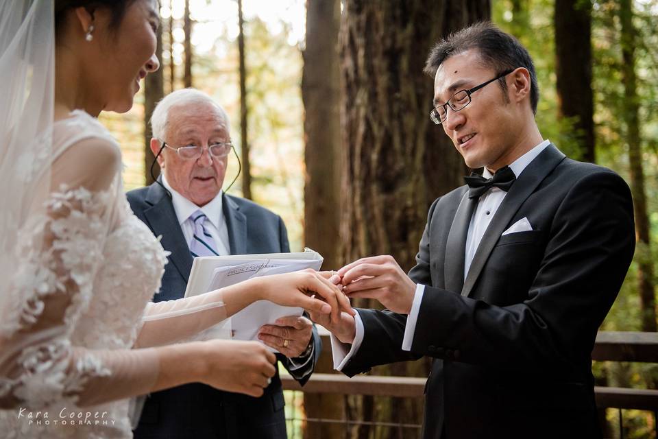 Wedding Officiant Jon Turino