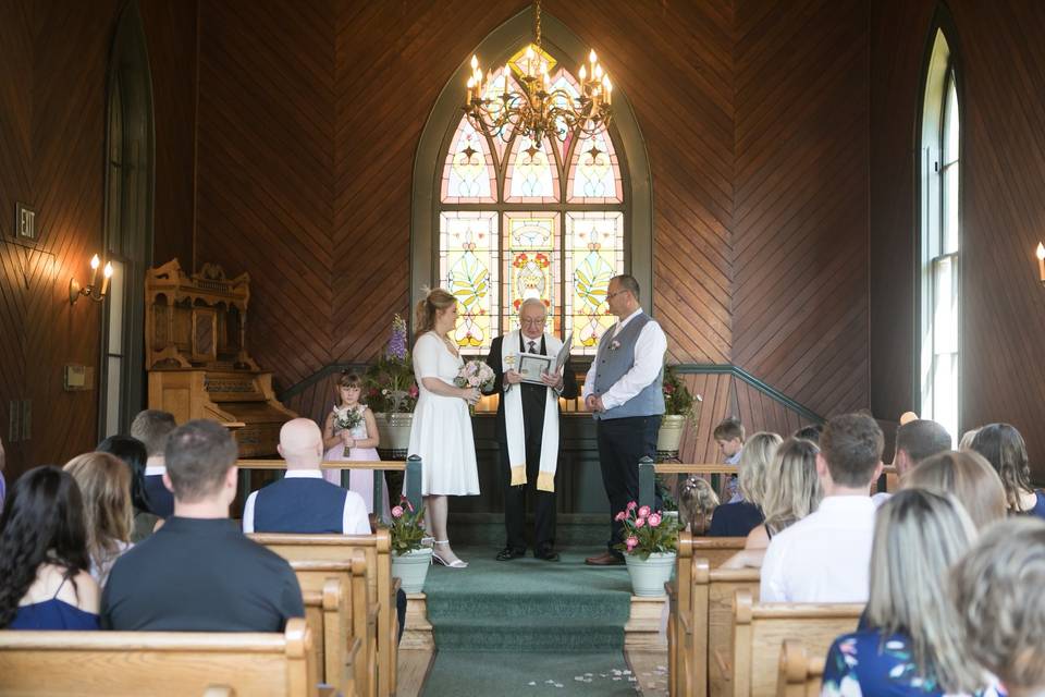 Wedding Officiant Jon Turino