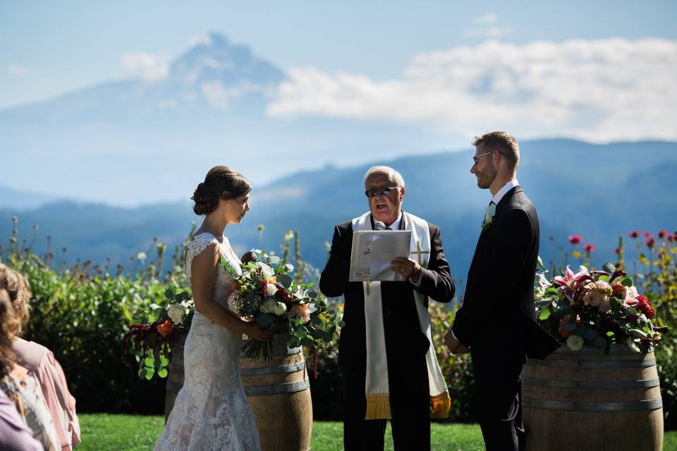 Wedding Officiant Jon Turino