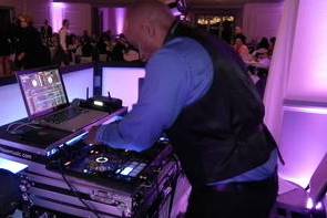 Mystique Entertainment DJ & Uplighting