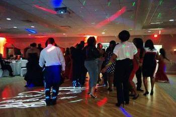 Mystique Entertainment DJ & Uplighting