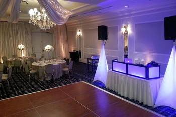 Mystique Entertainment DJ & Uplighting