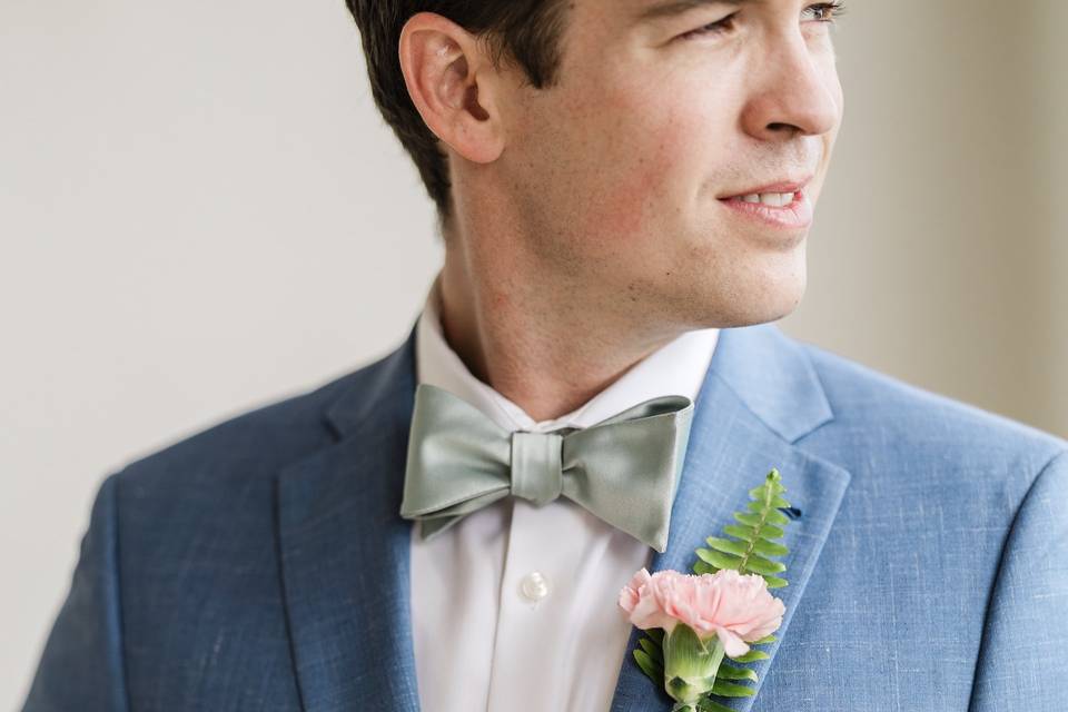 Groom with florals, Vieques
