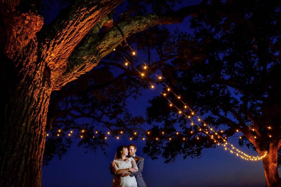 Charleston low light wedding