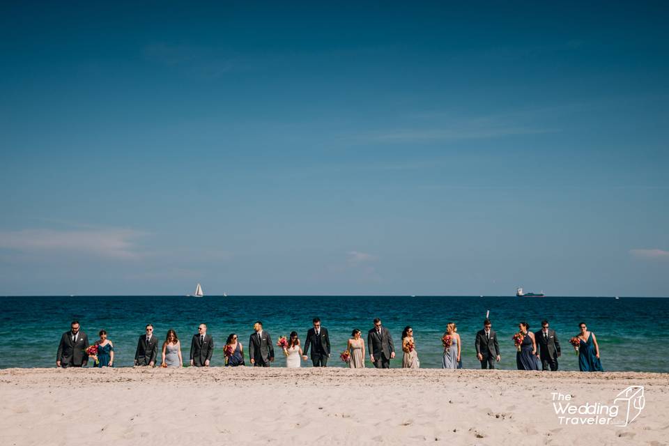 The Wedding Traveler