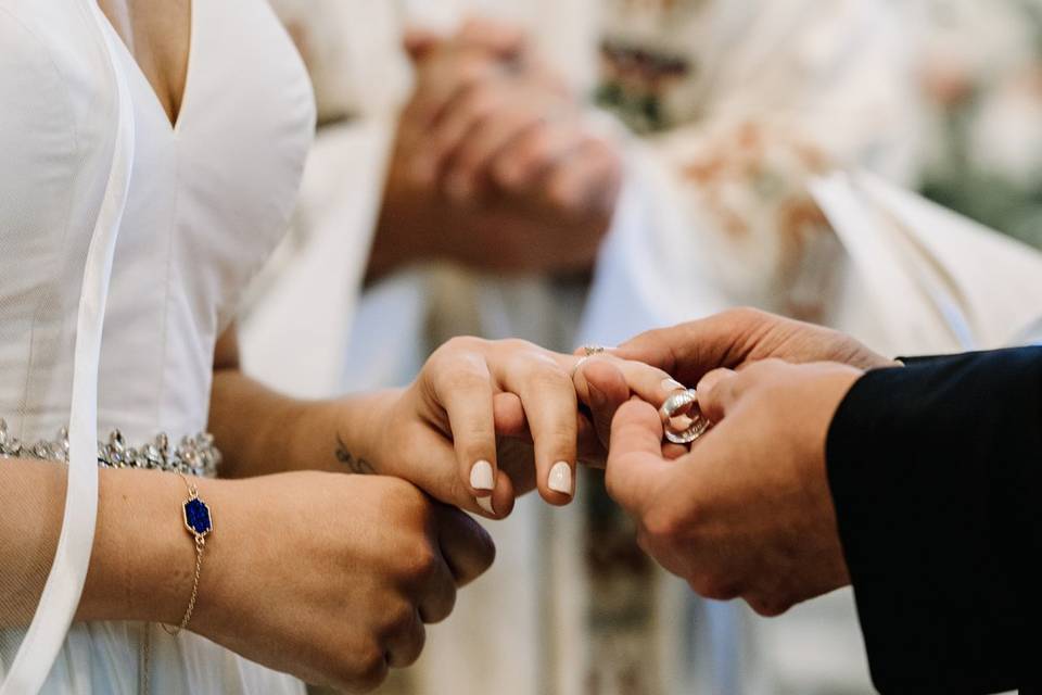 Placing the Ring