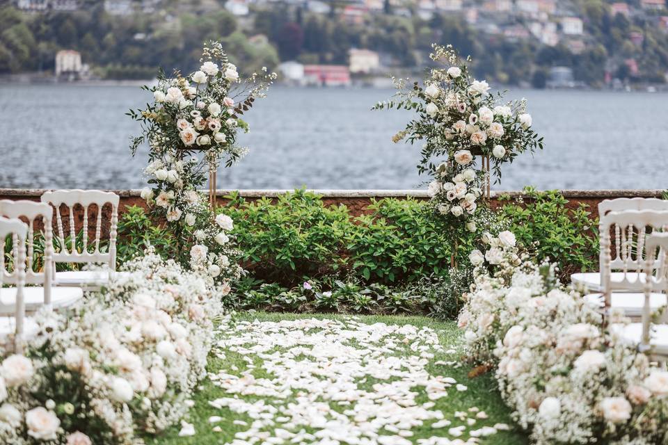 LAKE COMO