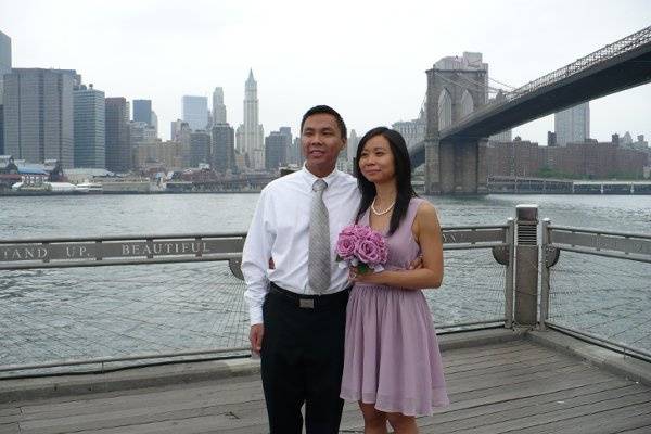 A small civil Chinese wedding underneath the Brooklyn Bridge