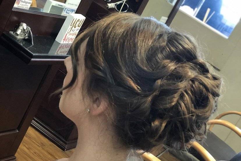 Textured up do for bridesmaid