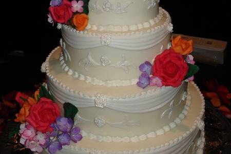 4-tier wedding cake