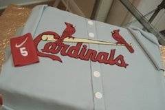 Cardinals jersey cake