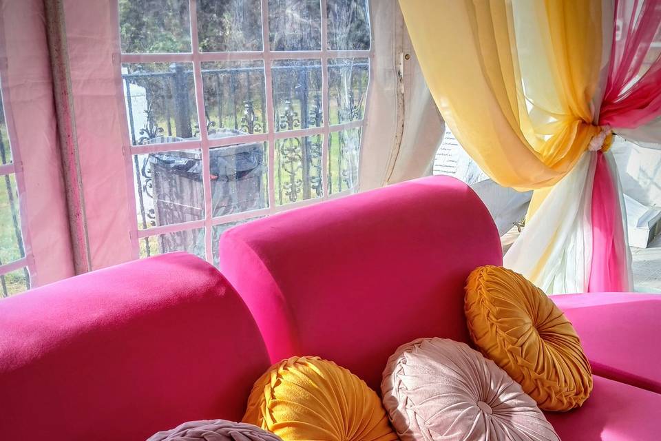Lounge seating