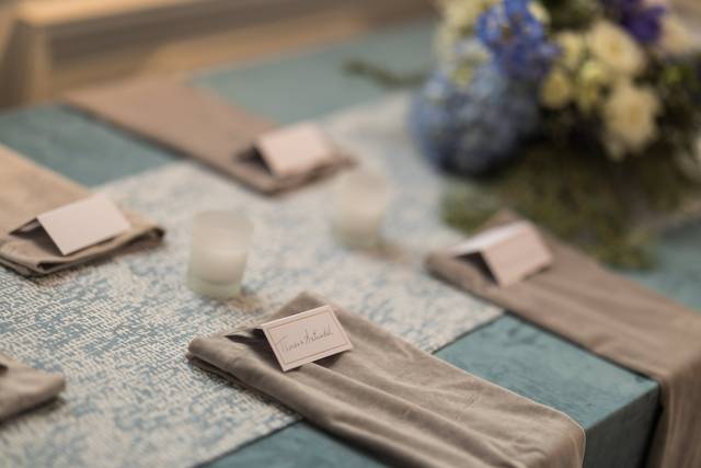 Tablescaping