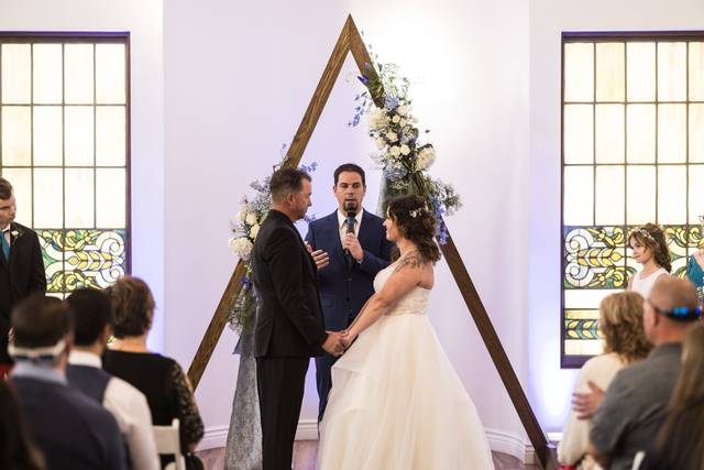 Arch - Ceremony