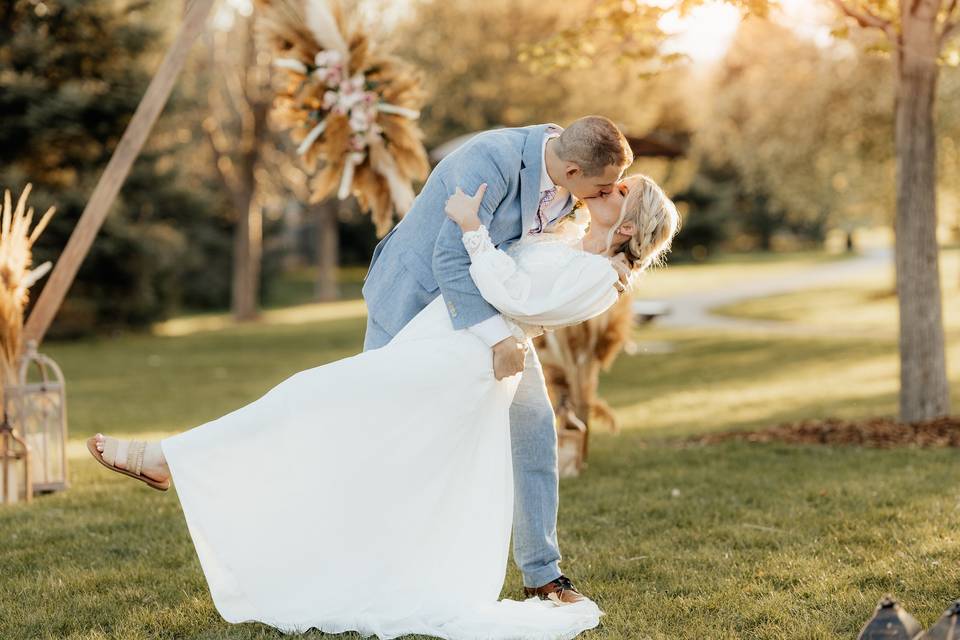 Newlywed - Joseph Capelletti Photography