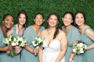 Fantastic Snap Photobooth - Photo Booth Rental
