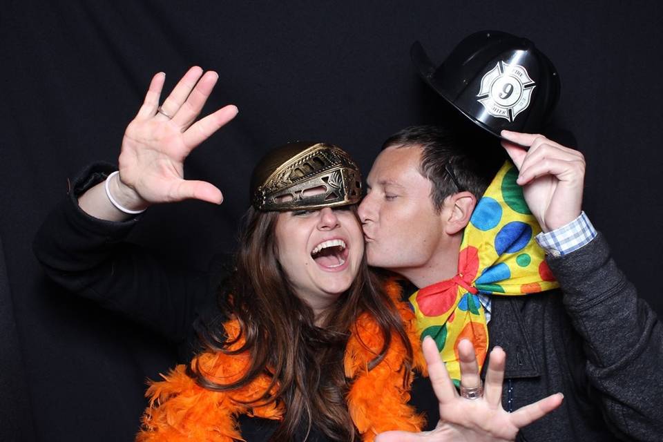 Fantastic Snap Photobooth - Photo Booth Rental