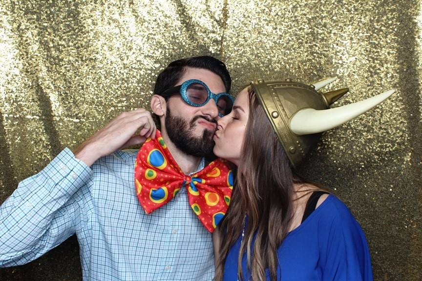 Fantastic Snap Photobooth - Photo Booth Rental