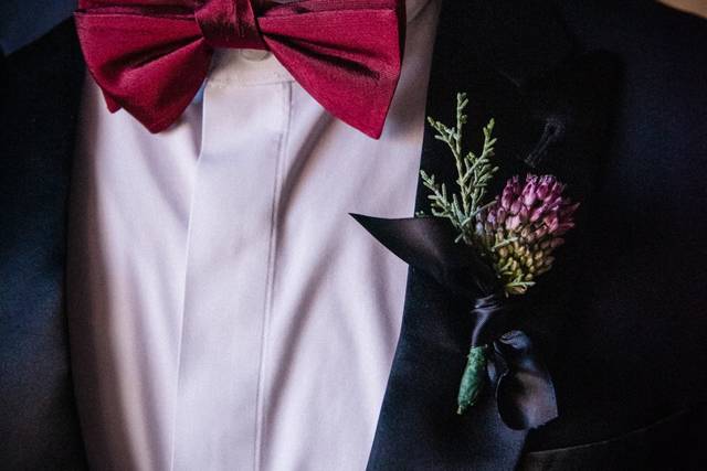 Groom boutonniere