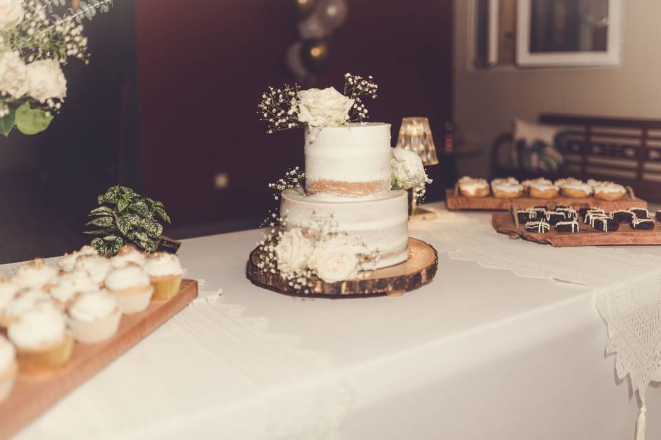 Chique Cake & Decor