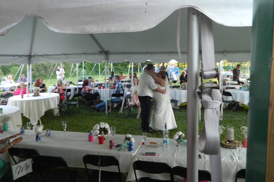 Newlyweds dancing