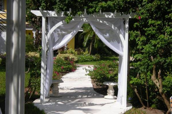 Garden Wedding Site