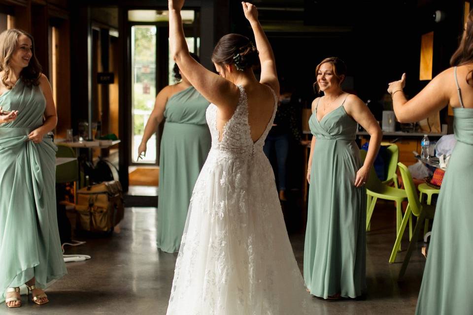 Bridal Party in the Dairy Barn