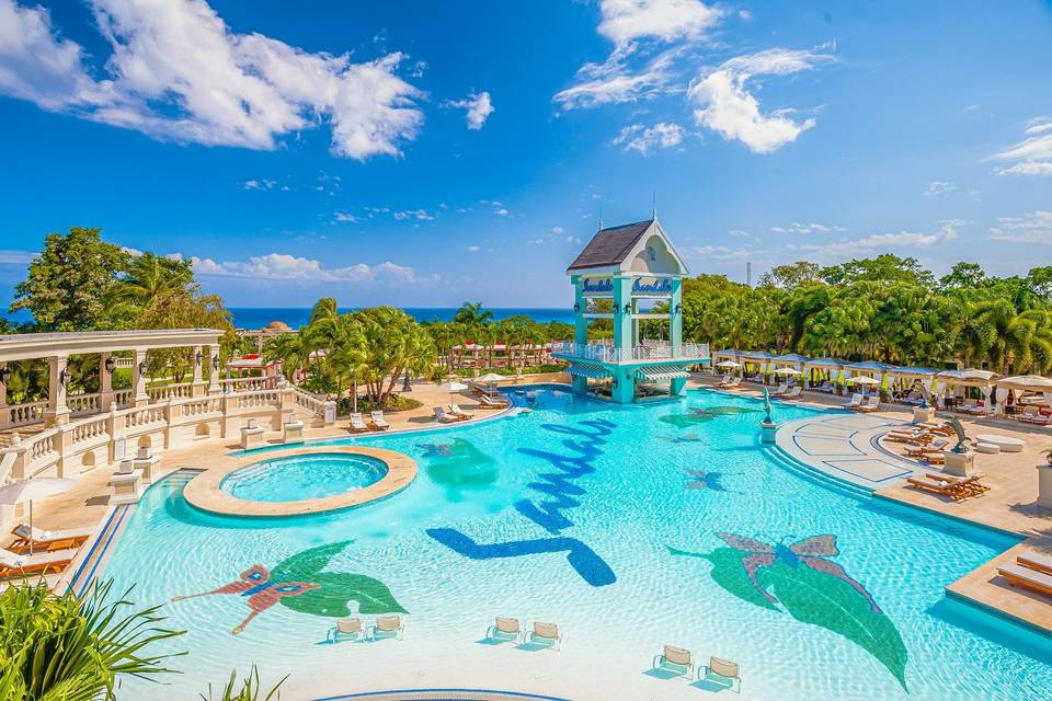 Sandals All-Inclusive Resorts