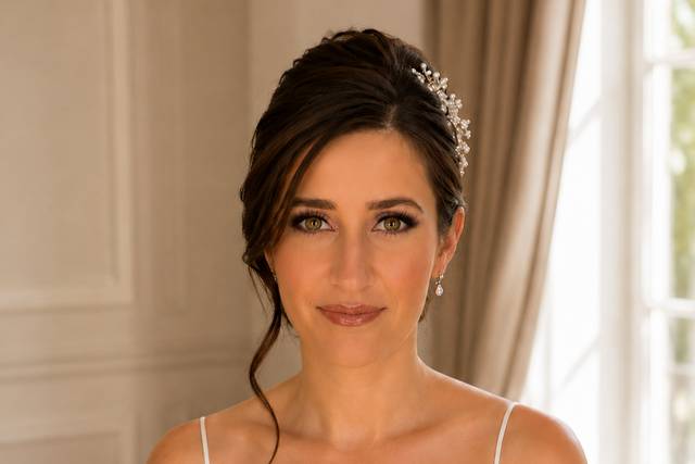 Romantic bridal makeup and