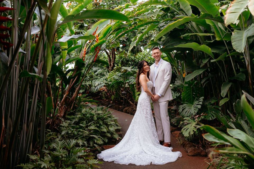 Kauai, Hawaii Beach Wedding