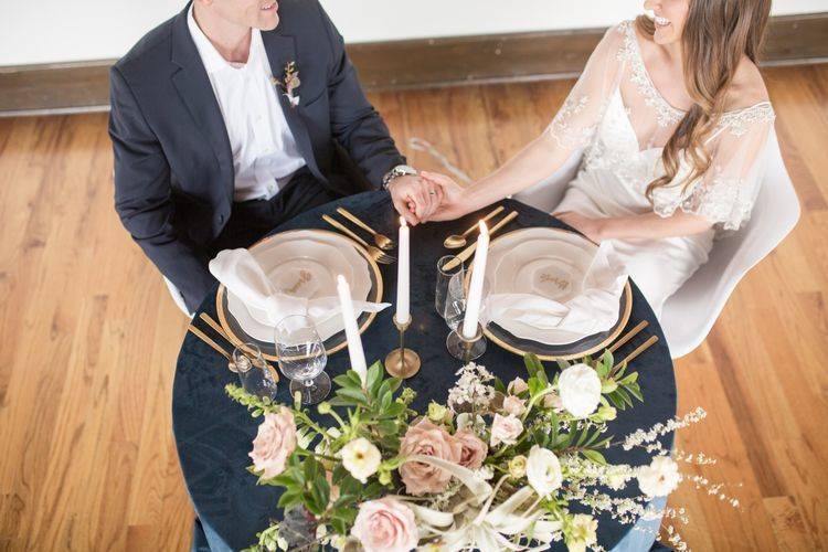 sweetheart table. Photo Cred: Jessica Lynn Tucker Photography