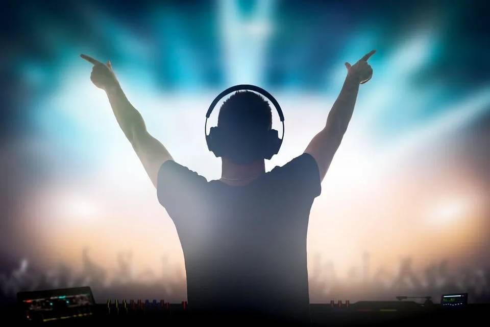 DOLCE VITA DJ Services